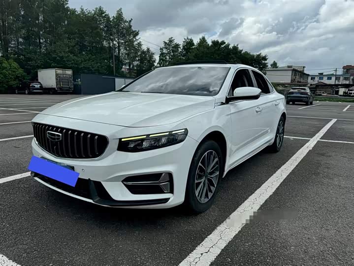 Фото 1 - Geely Preface