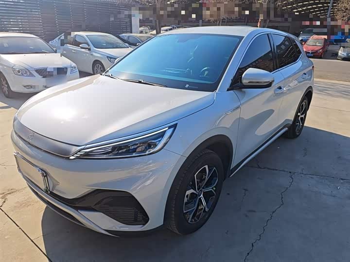 Фото 2 - BYD Yuan Plus