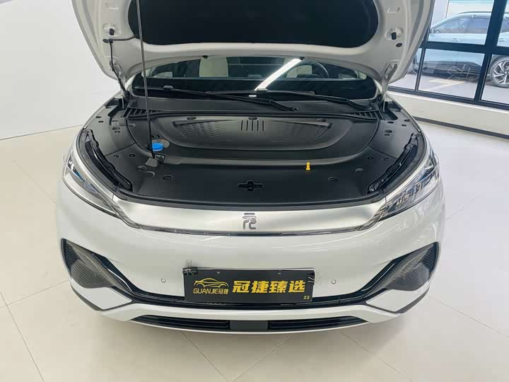 Фото 2 - BYD Yuan Plus