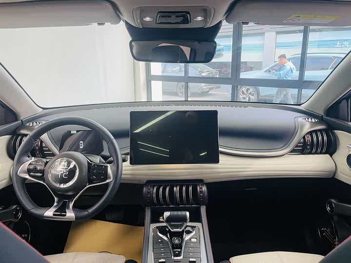 Фото 7 - BYD Yuan Plus