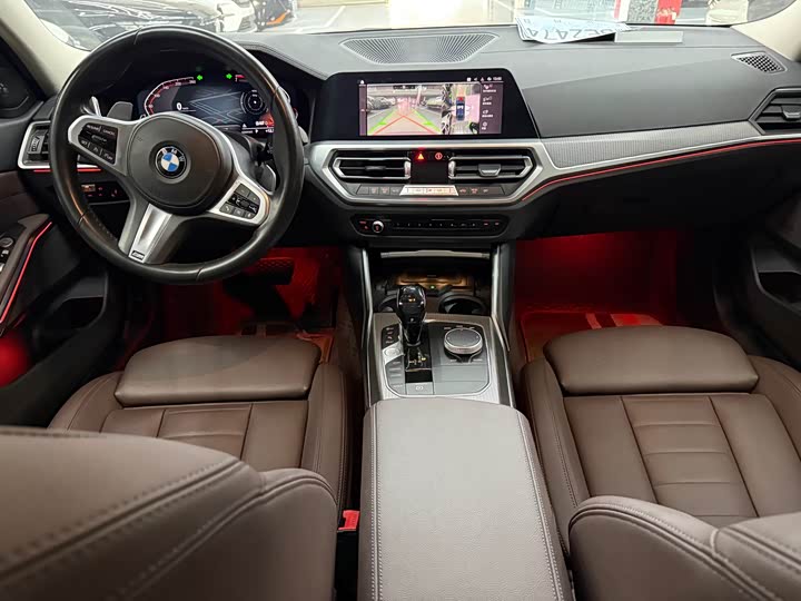 Фото 10 - BMW 3 Series