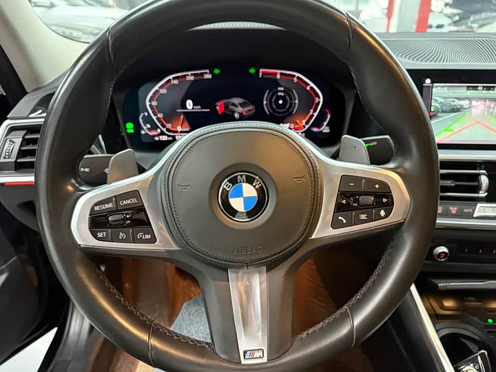 Фото 13 - BMW 3 Series