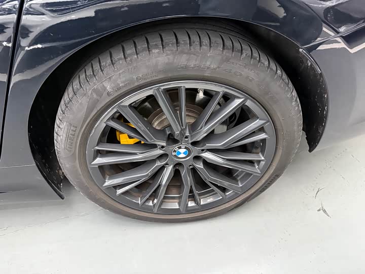 Фото 15 - BMW 3 Series