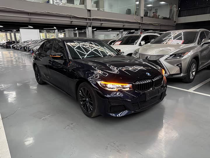 Фото 3 - BMW 3 Series