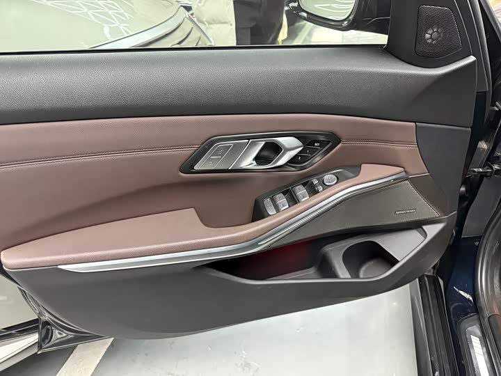 Фото 6 - BMW 3 Series