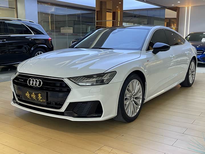 Фото 1 - Audi A7