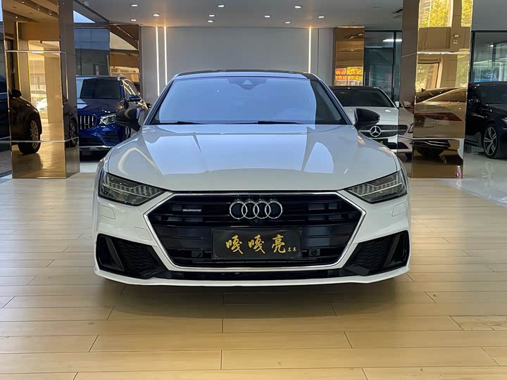Фото 2 - Audi A7