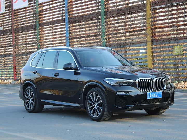 Фото 3 - BMW X5