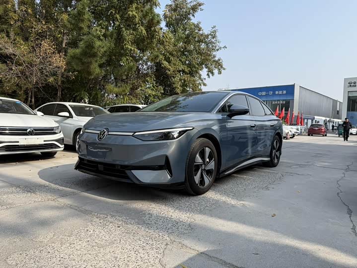 Фото 1 - Volkswagen ID.7 Vizzion