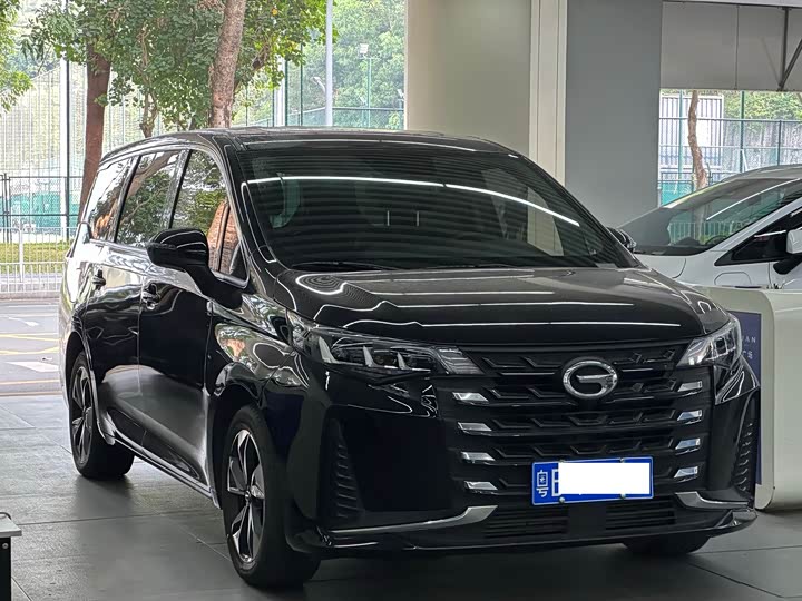 Фото 2 - GAC Trumpchi M6