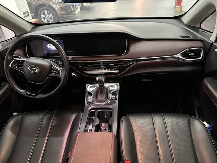 Фото 6 - GAC Trumpchi M6