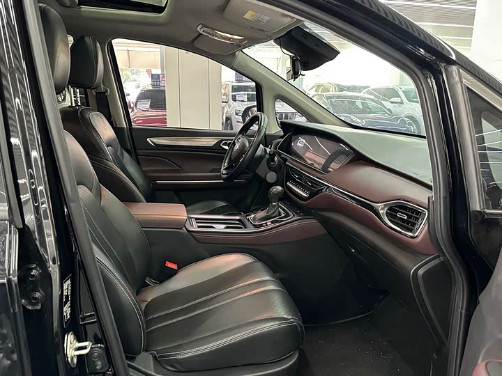 Фото 7 - GAC Trumpchi M6