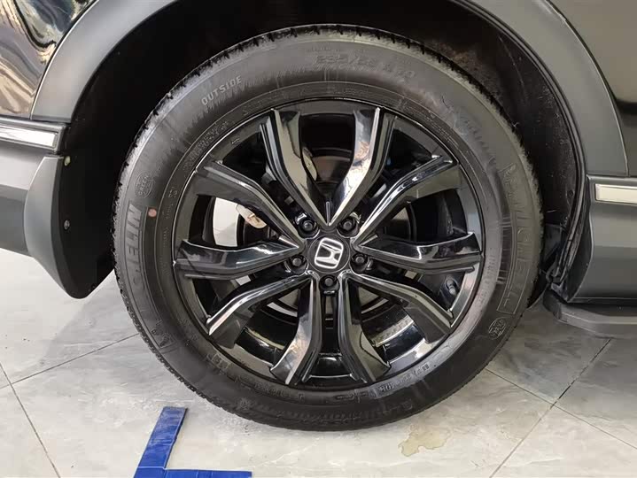 Фото 6 - Honda CR-V