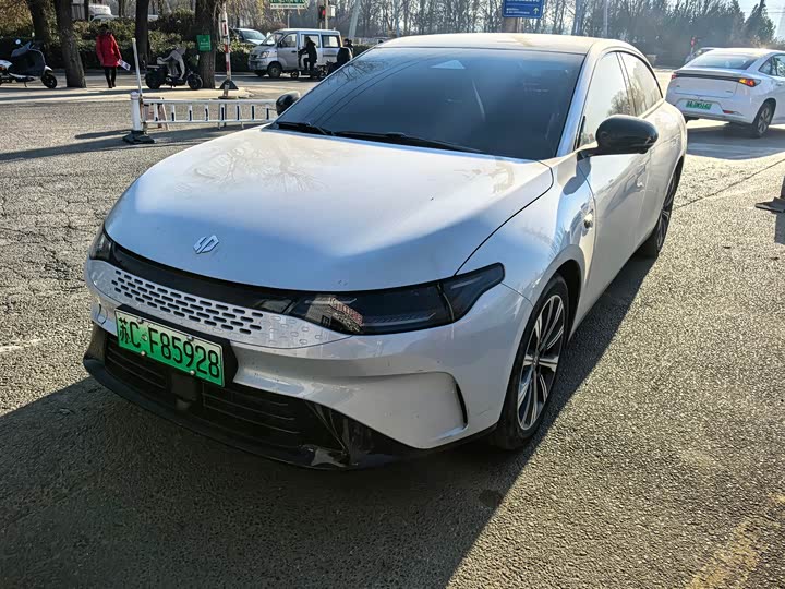 Фото 1 - Leapmotor C01