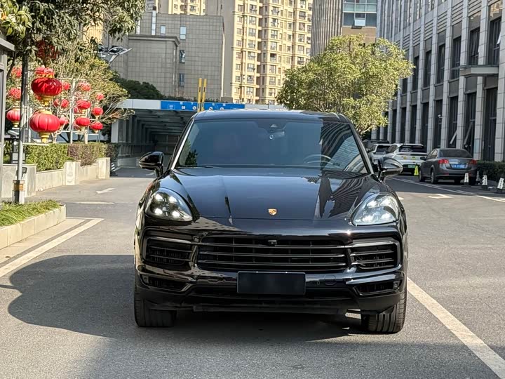Фото 2 - Porsche Cayenne