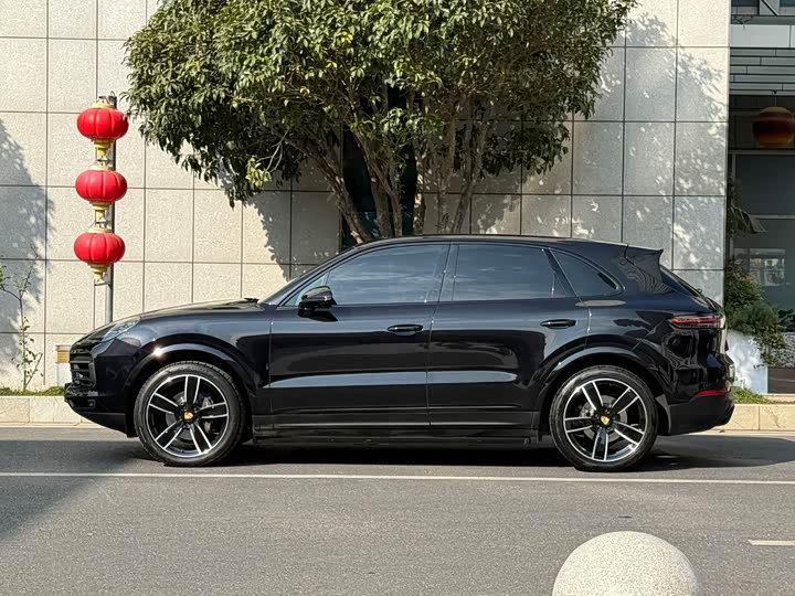 Фото 3 - Porsche Cayenne