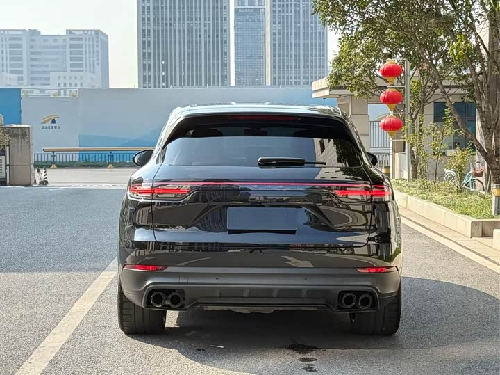 Фото 5 - Porsche Cayenne