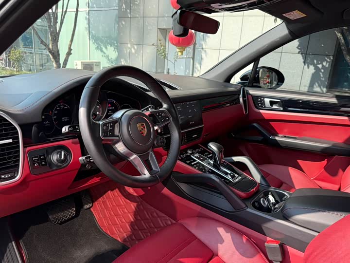 Фото 6 - Porsche Cayenne