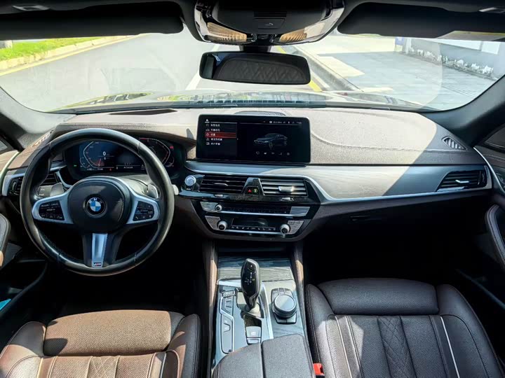 Фото 4 - BMW 5 Series