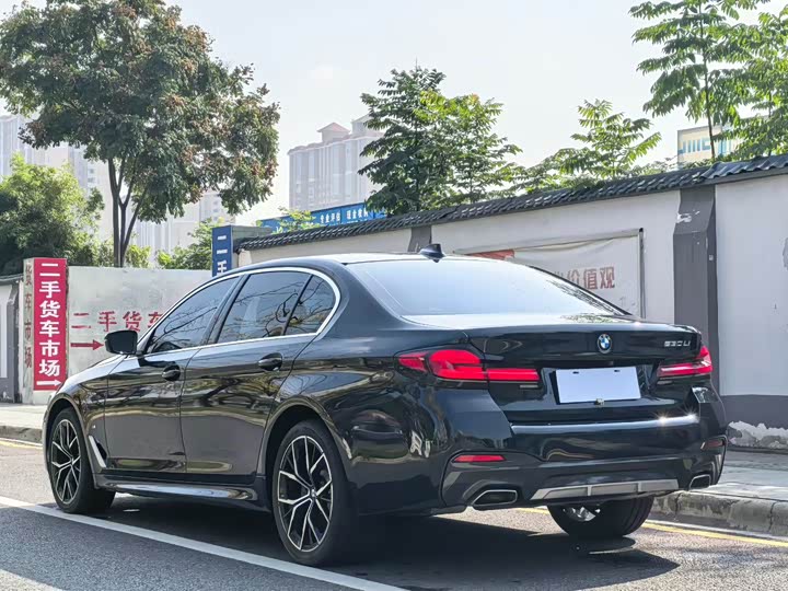 Фото 7 - BMW 5 Series