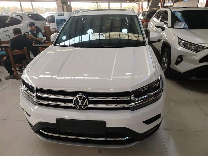 Фото 19 - Volkswagen Tharu