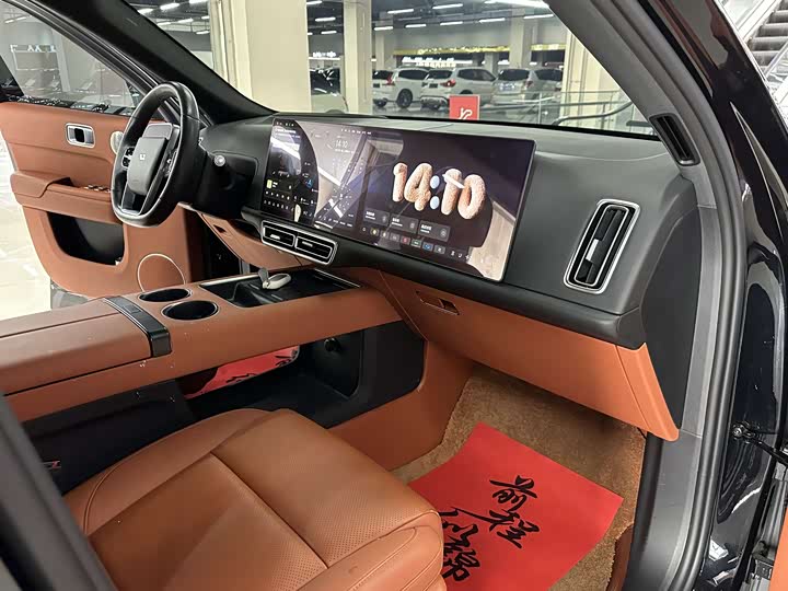 Фото 14 - LiXiang L9