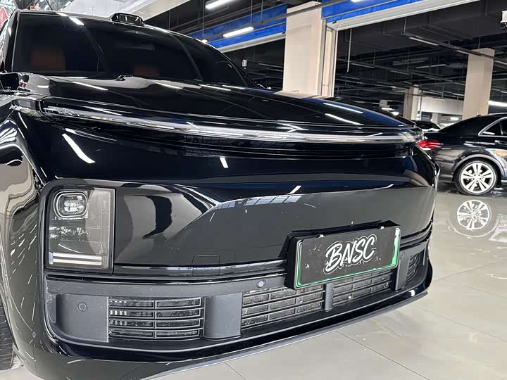 Фото 23 - LiXiang L9