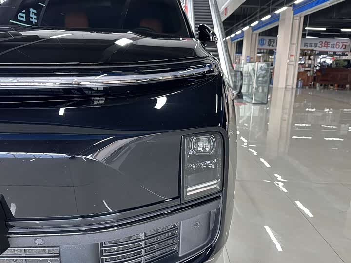 Фото 24 - LiXiang L9