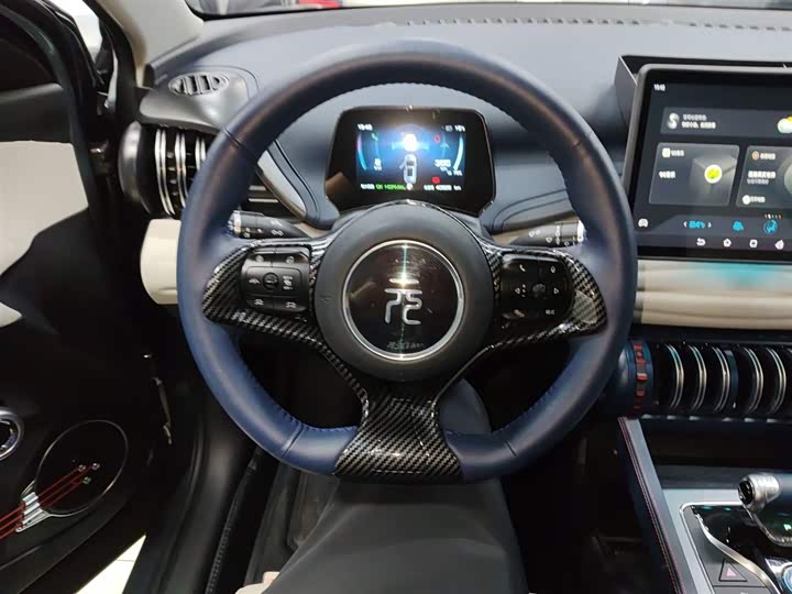 Фото 11 - BYD Yuan Plus