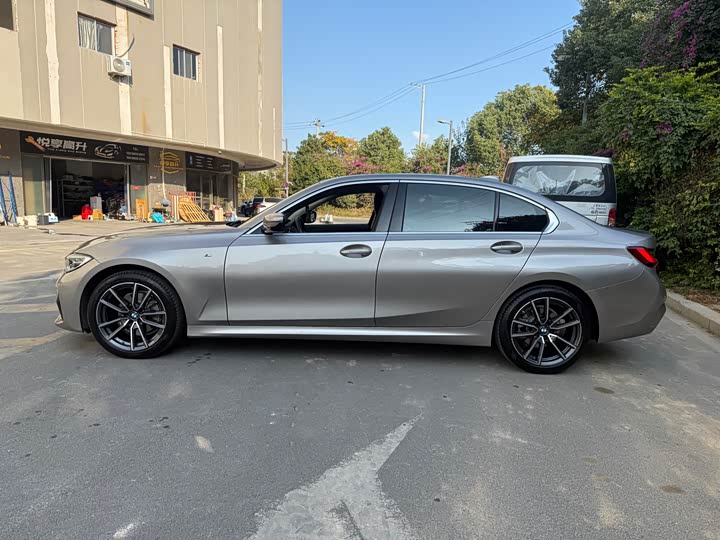 Фото 4 - BMW 3 Series