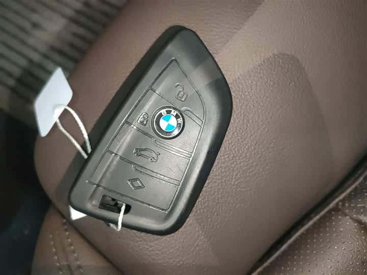 Фото 9 - BMW i3