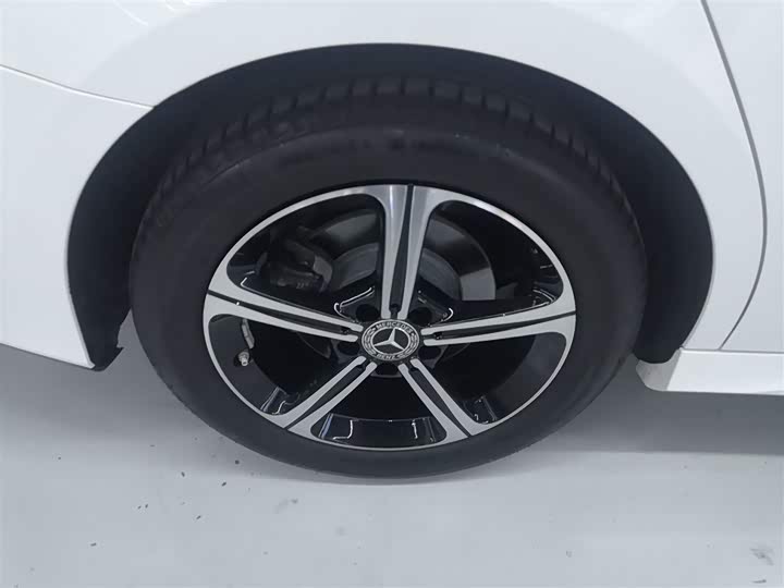 Фото 26 - Mercedes-Benz A-Class