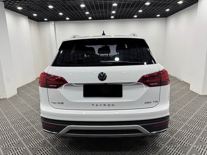 Фото 8 - Volkswagen Tayron