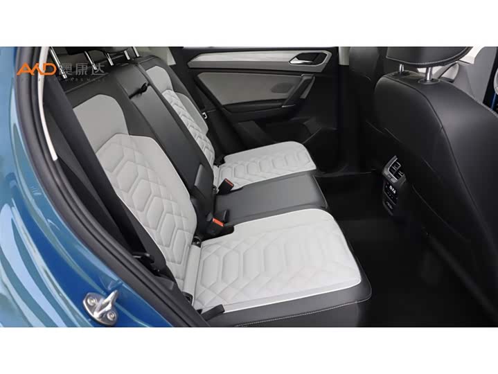 Фото 8 - Volkswagen Tayron