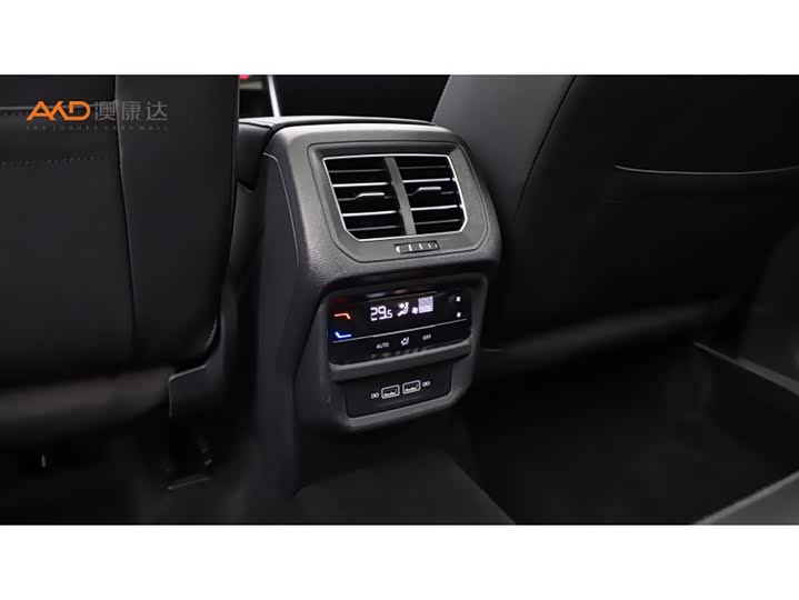 Фото 9 - Volkswagen Tayron