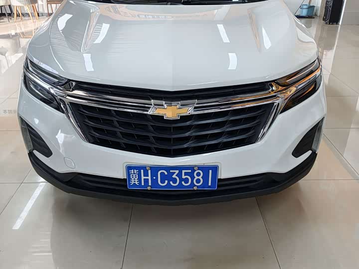 Фото 2 - Chevrolet Equinox