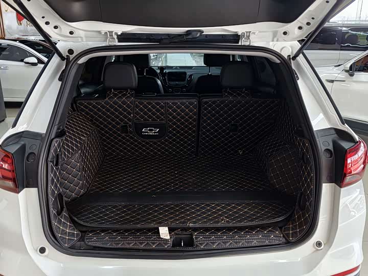 Фото 5 - Chevrolet Equinox