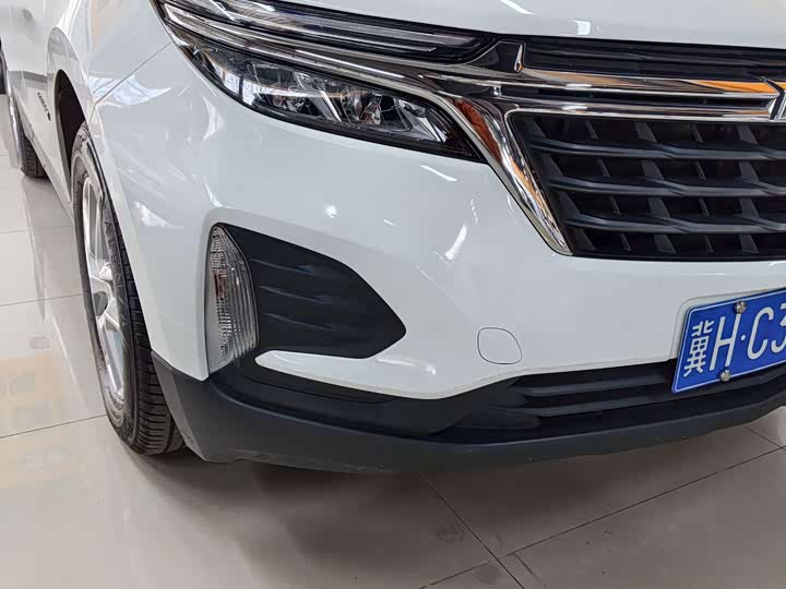 Фото 7 - Chevrolet Equinox