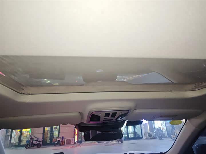 Фото 9 - Haval F7x