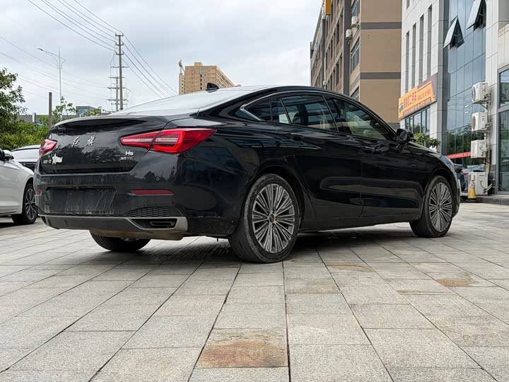 Фото 4 - Hongqi H5