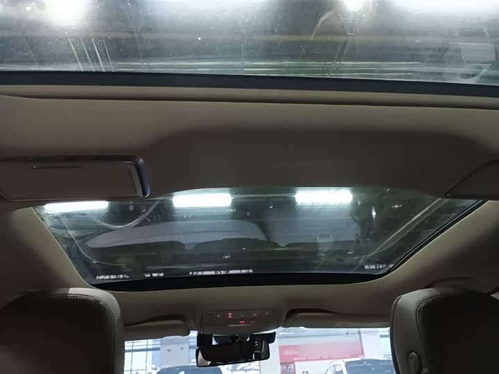 Фото 18 - Mercedes-Benz E-Class Hybrid