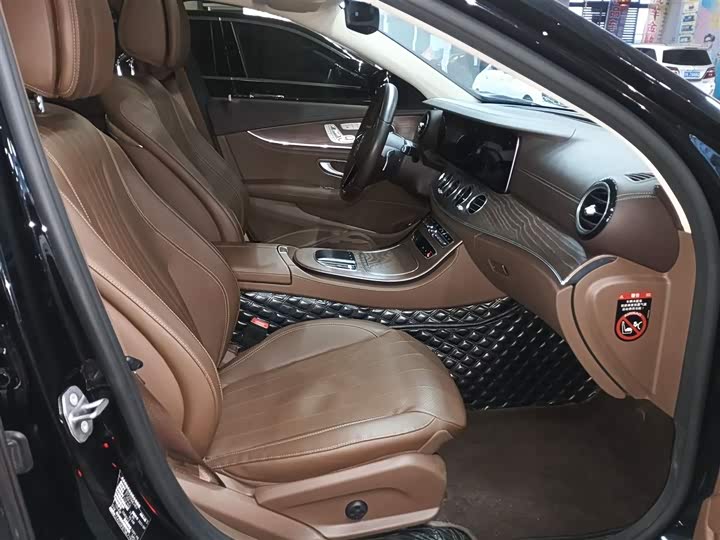 Фото 25 - Mercedes-Benz E-Class Hybrid