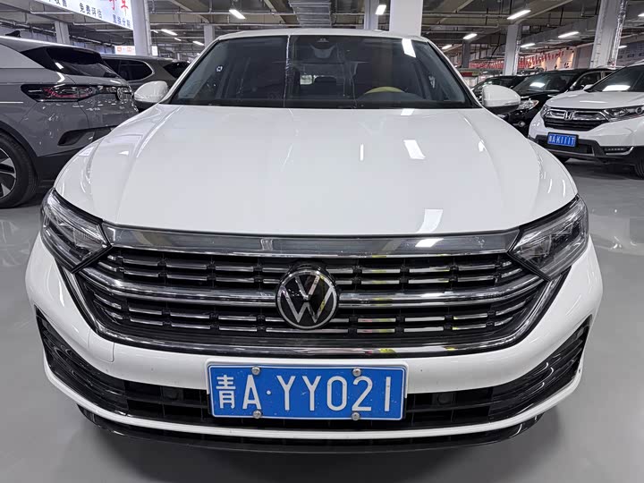 Фото 2 - Volkswagen Sagitar L