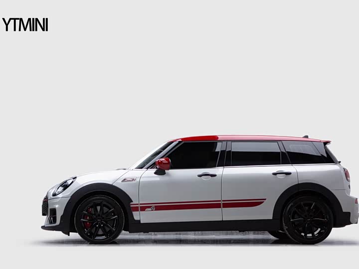 Фото 2 - Mini Clubman JCW