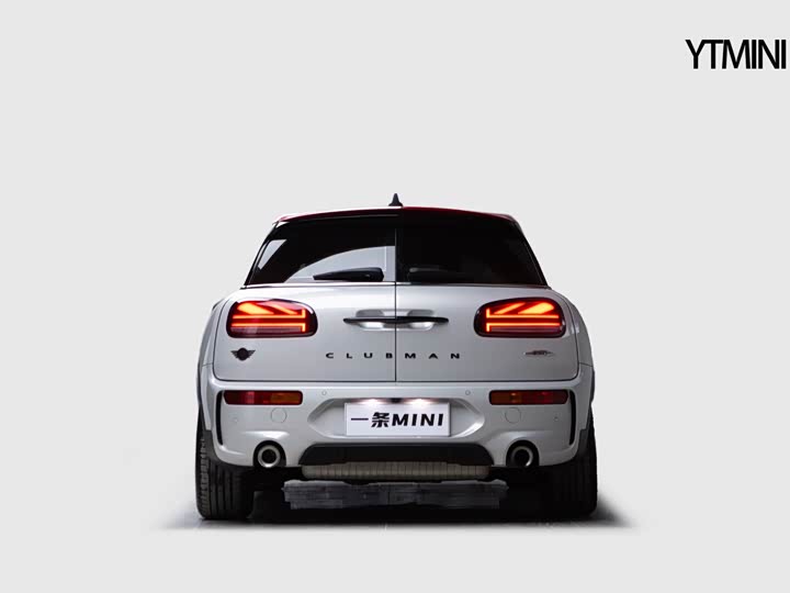 Фото 6 - Mini Clubman JCW