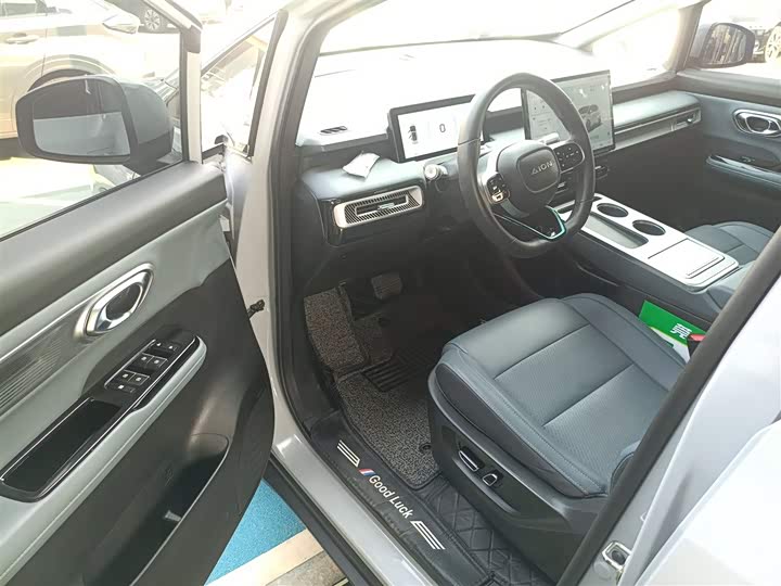 Фото 16 - GAC Aion Y