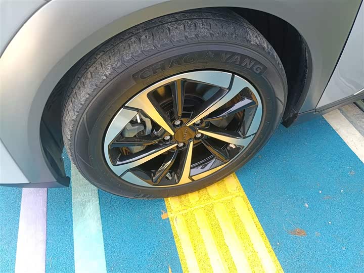 Фото 23 - GAC Aion Y