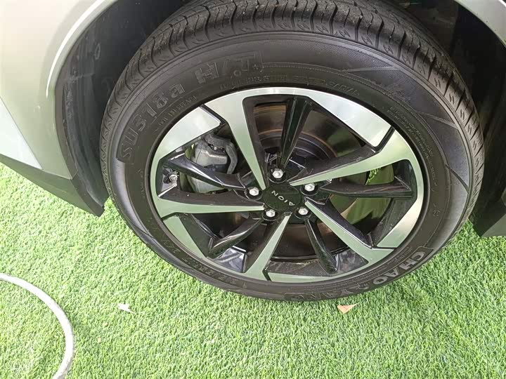 Фото 26 - GAC Aion Y