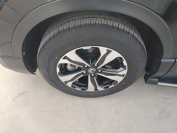 Фото 23 - Honda CR-V