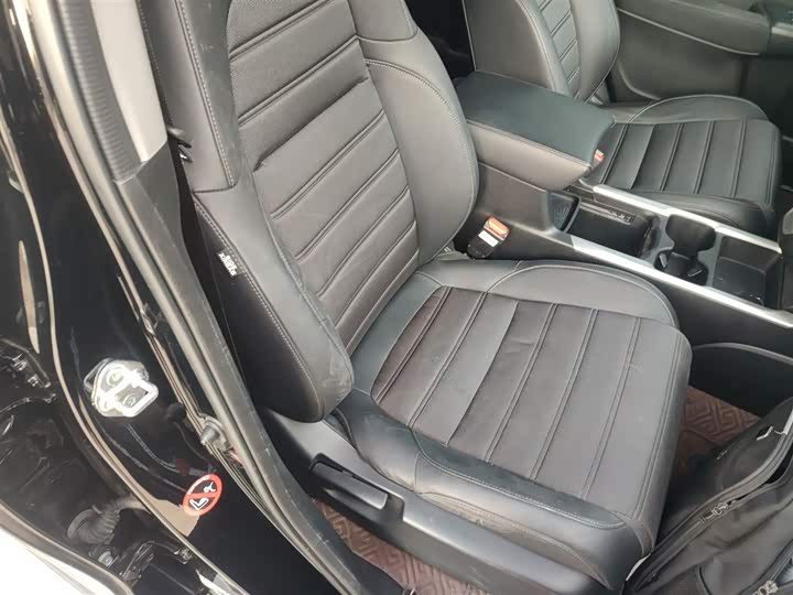 Фото 25 - Honda CR-V